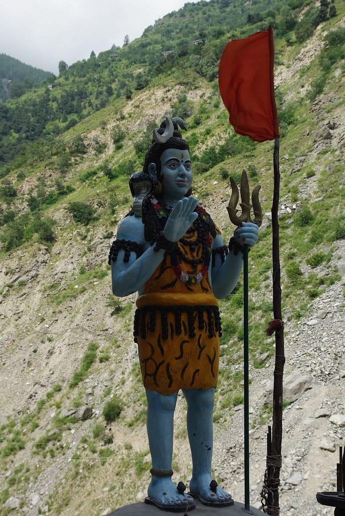 Statue de Shiva sur la route près de la rivière Baspa, Kinnaur - Inde du Nord