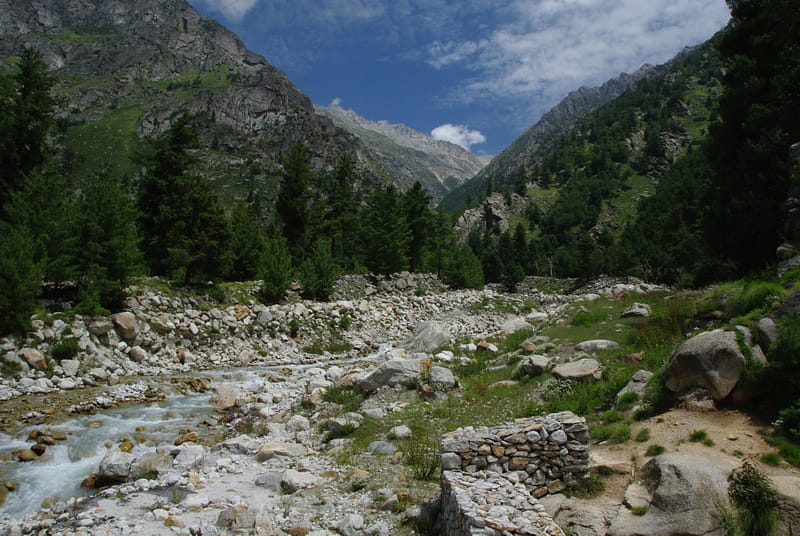 Rivière Baspa, Kinnaur, Inde du Nord